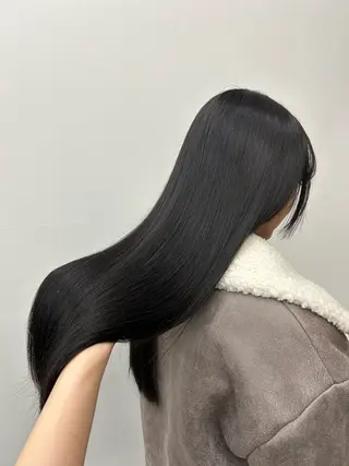 ロング カラー 木藤 優杏のヘアスタイル