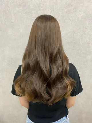 ロング カラー 🩶西 雪乃/透明感 くすみカラー🫧のヘアスタイル