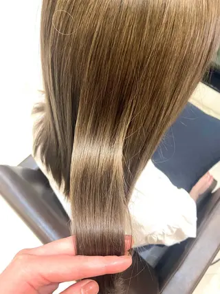 ロング REM青葉台所属・REM青葉台 きたじまのヘアスタイル