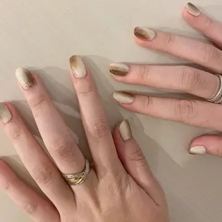 ネイル ヤマダ サクラのヘアスタイル