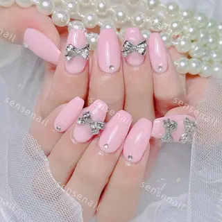 ネイル Queening 🦋のネイルデザイン