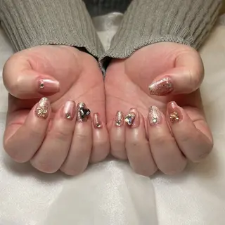 ネイル nico +所属・nico + 鷲野のネイルデザイン