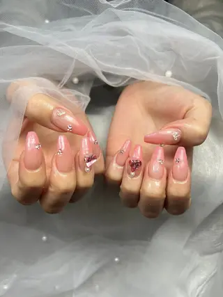 ネイル Mio_ Noiranailのネイルデザイン