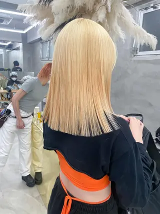 セミロング カラー yurika☁️ 似合わせ｜レイヤーのヘアスタイル