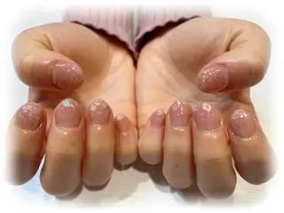 ネイル ドライヘッドスパ専門店ユメミルゆりかご所属・VIVIT 久宝寺店のネイルデザイン