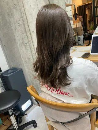 セミロング ✨色持ちの良い艶 カラー✨蟹江真世のヘアスタイル