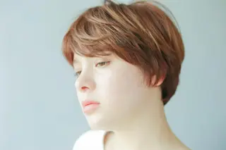 ショート 根本 智晴のヘアスタイル