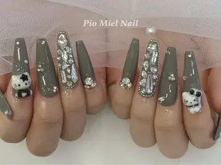 ネイル Pio Mielのネイルデザイン
