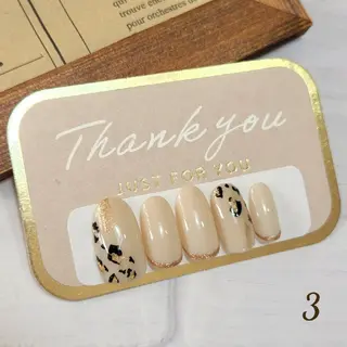 ミディアム   BENNIEのネイルデザイン