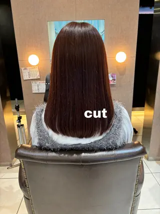 セミロング 伊藤 杏奈のヘアスタイル