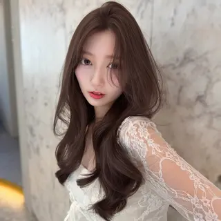 セミロング カラー 新宿/韓国レイヤー 髪質改善カラー/角所のヘアスタイル