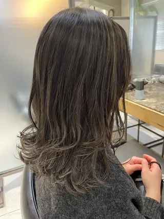 セミロング カラー 🦕小林 大地🦕のヘアスタイル