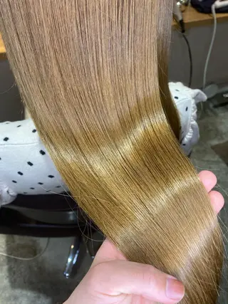 セミロング カラー レイヤー×髪質改善 マネージャー安藤光司のヘアスタイル