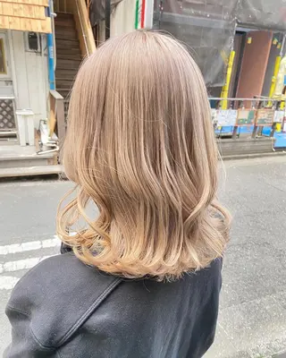 ミディアム カラー ブリーチ指名No.1 Daikiのヘアスタイル