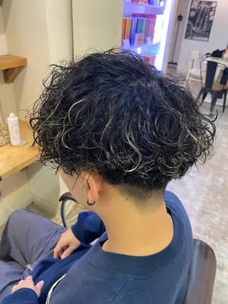 ショート パーマ メンズ パーマ特化/フェザー パーマシャドウ/真生のヘアスタイル