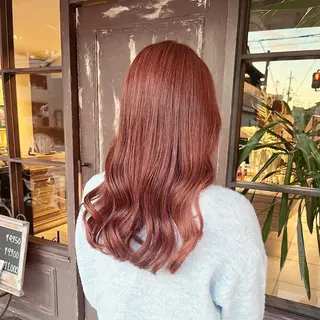 セミロング カラー 川越 輝梨奈のヘアスタイル