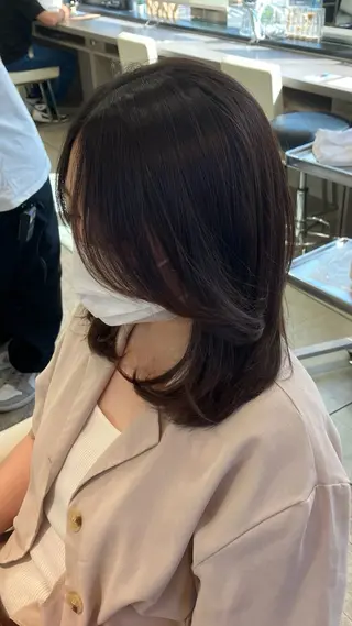 ミディアム レイヤー/ブリ ーチ/ 岡本美優のヘアスタイル