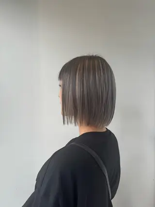 カラー kage Nanamiのヘアスタイル