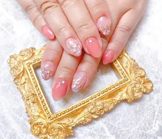 ネイル マジックミラー所属・マジック ミラーのネイルデザイン