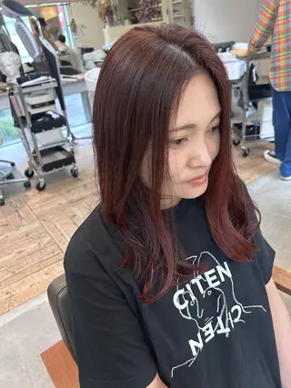 ロング kachina所属・綿貫 美雪のヘアスタイル