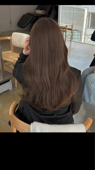 ロング カラー 藤本 智哉のヘアスタイル