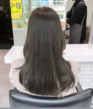 セミロング カラー 透け感カラー✂️ yuuのヘアスタイル