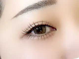 マツエク・マツパ lucil eyelash ルシル塚本店【まつげパーマ/マツエク/眉毛専門店】所属・lucil 上棚のマツエク・マツパデザイン