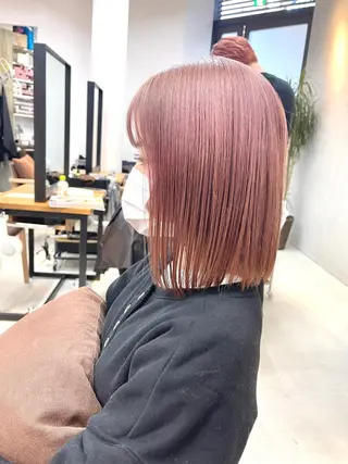 ミディアム カラー mee.urawa所属・似合わせショート×透 明感/やじまたかしのヘアスタイル