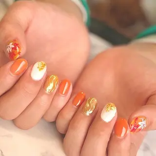 ネイル KOMINE TOMOKOのネイルデザイン