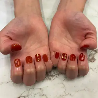 ネイル Honey Bee所属・Honey Bee Mikuのネイルデザイン