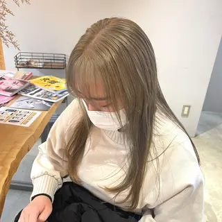 ロング カラー ROCCOeast Rukaのヘアスタイル