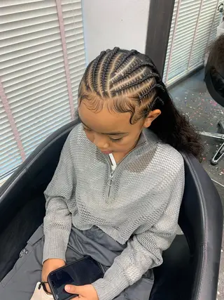 セミロング ヘアアレンジ キッズ Lehua   (レフア)所属・MEI/ブレイズ/ コーンロウ/茅ヶ崎のヘアスタイル