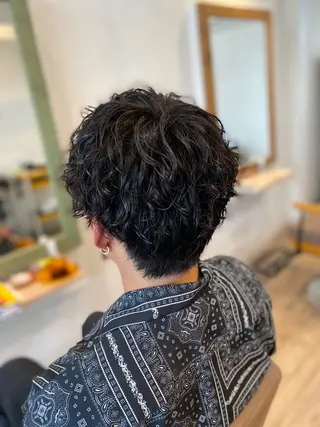 ショート パーマ メンズ 安住 千明のマツエク・マツパデザイン