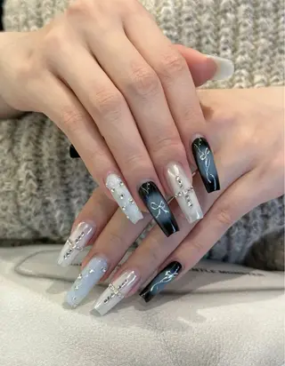 ネイル 🍑 momo_nailのネイルデザイン