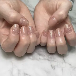 ネイル 大垣 彩乃のネイルデザイン