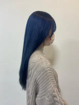 ロング 瀧下 唯のヘアスタイル
