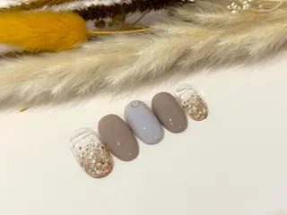 ネイル M+  Beauty Salonのネイルデザイン