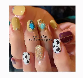 ネイル ﾈｲﾙﾙｰﾑﾘｯｶ 𝐦𝐚𝐲𝐮のネイルデザイン