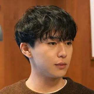 メンズ メンズカット|パーマ 💇🏻武藤龍之介のヘアスタイル