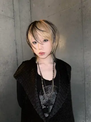 ショート カラー nehus. RYUGAのヘアスタイル