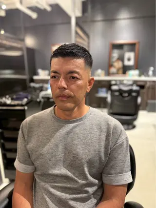 ショート THE MAN LeverageNewYork所属・海外メンズヘア モリケンのヘアスタイル