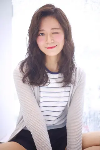 セミロング Re:ta Hair 飯田淳平のヘアスタイル