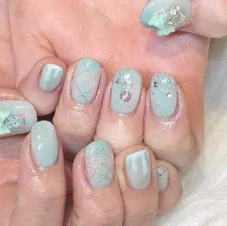 ネイル 亀山 ゆらのネイルデザイン