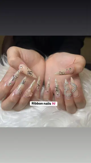 ネイル NiJi Nailsのネイルデザイン