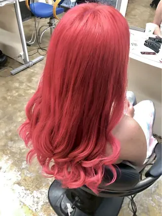 カラー CAFE  and  HAIR  SALON  re:verb所属・今枝莉菜 上品なツヤカラーのヘアスタイル