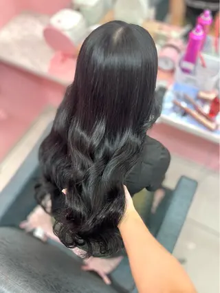 ロング シーズン エクステ/大阪梅田駅のヘアスタイル