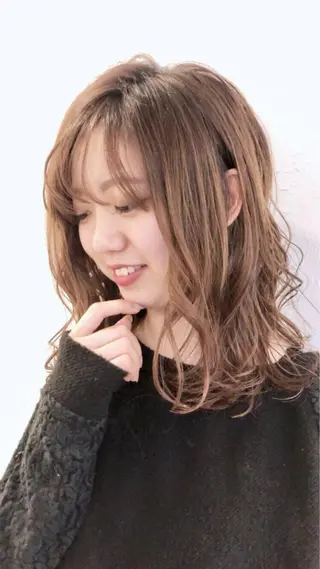 セミロング カラー パーマ m ā l o. マァロのヘアスタイル