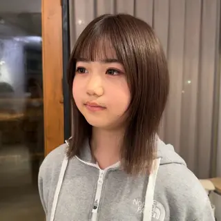 ミディアム カラー 吉田 葉音のヘアスタイル