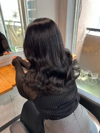 ロング カラー NANAMI🩵 大人可愛い韓国ヘアのヘアスタイル