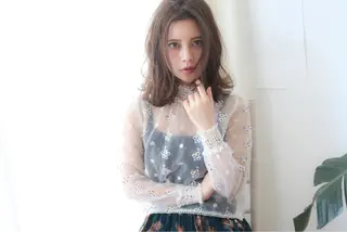 ミディアム カラー パーマ ヘアアレンジ VIVIE【ヴィヴィ】所属・髪質改善/韓国風 レイヤー/田村祐樹のヘアスタイル